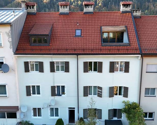 Wohngebäude Sparchen, Detailansicht der restaurierten Architektur
